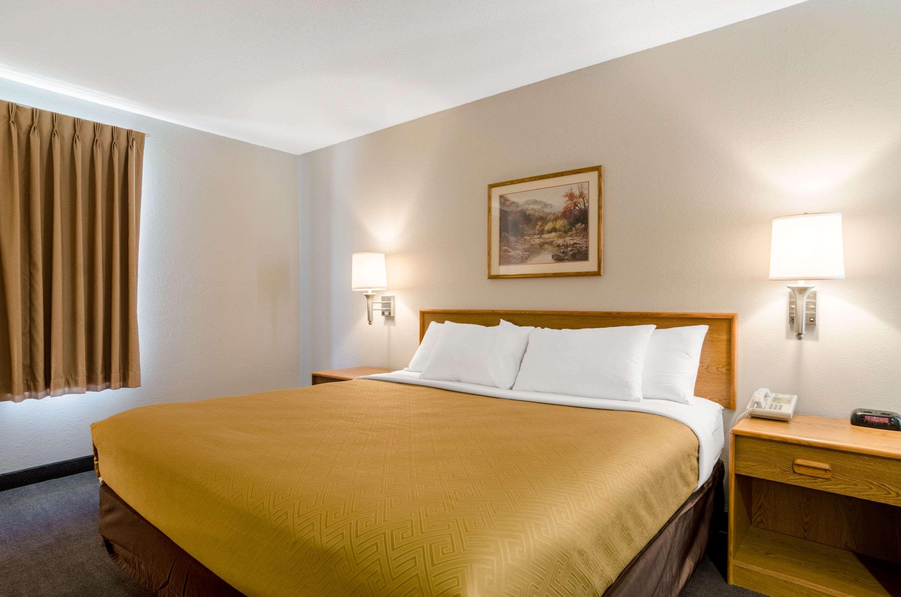 Rodeway Inn Ainsworth Dış mekan fotoğraf