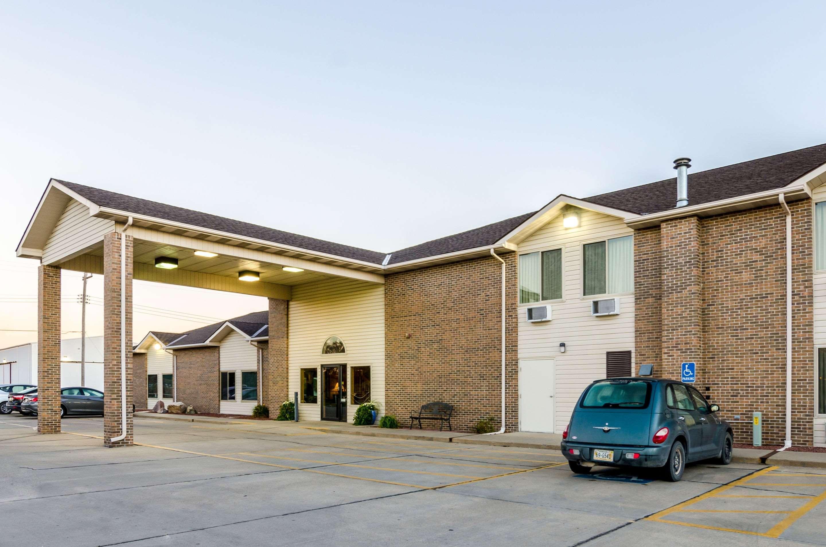 Rodeway Inn Ainsworth Dış mekan fotoğraf